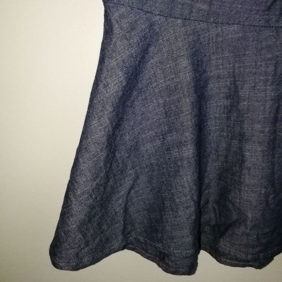 3/30$ BANANA REPUBLIC Blue Chambray Cotton Business Casual Peplum Top Size 00 - Picture 3 of 8